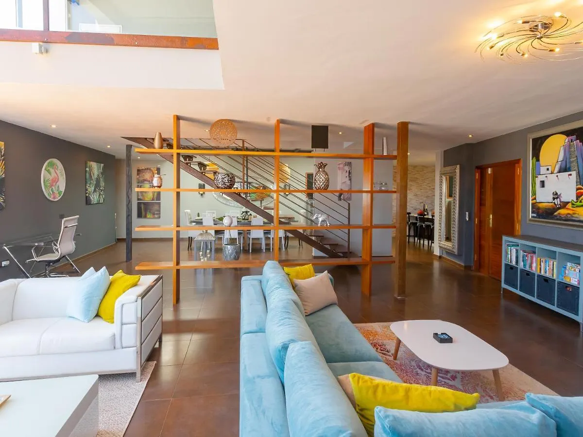 Villa Alma Tias